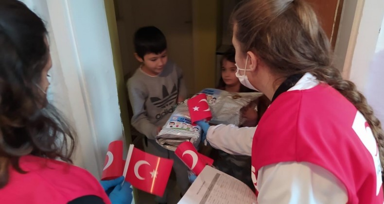 Sivas’ta koronavirüs nedeniyle ihtiyaç sahiplerine 16 bin 881 yardım paketi dağıtıldı