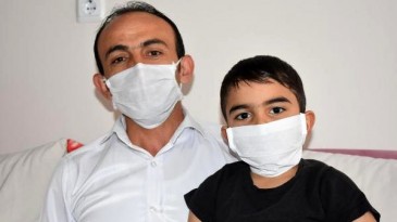 5 yaşındaki oğluyla koronavirüsü yenen baba: Dünyam başıma yıkıldı