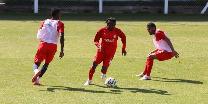 Sivasspor’da Kayserispor maçı hazırlıkları sürüyor