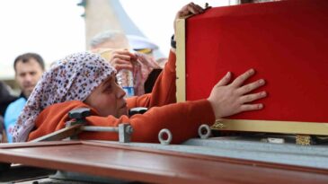 Şehidin ikizinden yürek yakan feryat: “Anne karnında bile ayrılmadık”