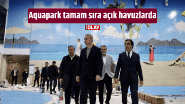 Aquapark tamam sıra açık havuzlarda