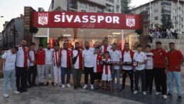 Sivasspor’a taraftarlardan anlamlı destek
