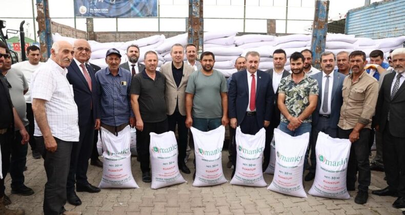 Sivas Belediyesi’nden çiftçilere yerli tohum desteği