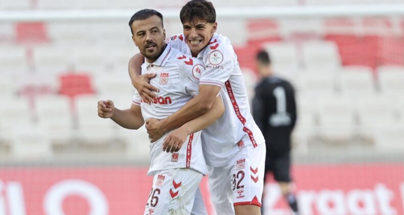 Sivasspor uzatmalarda turladı