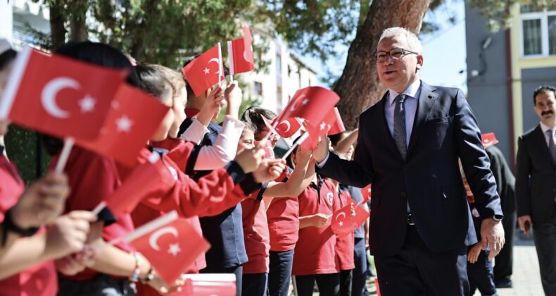 İlköğretim Haftası Coşkuyla Kutlandı