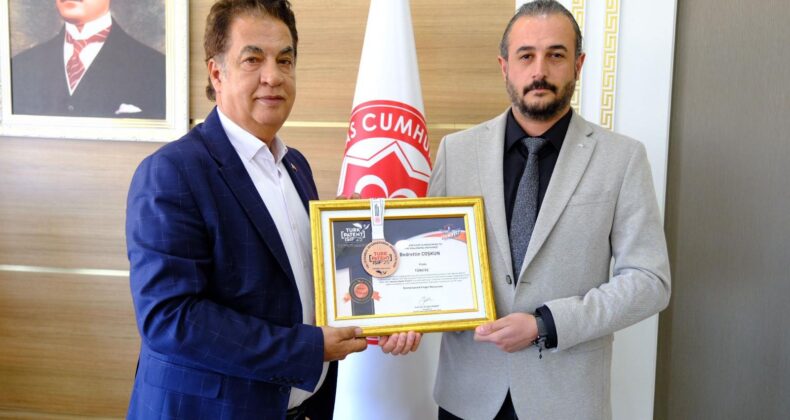 Akademisyenlerden Uluslararası Başarı: Bronz Madalya Ödülü