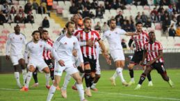 Sivasspor evinde 1 puana razı oldu