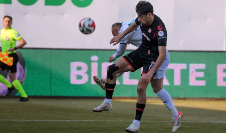 Sivasspor, Iğdır FK ile berabere kaldı