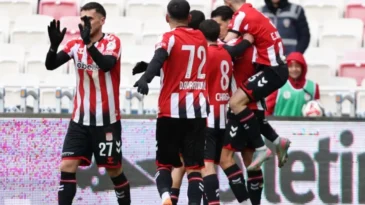 Sivasspor’dan kritik 3 puan!