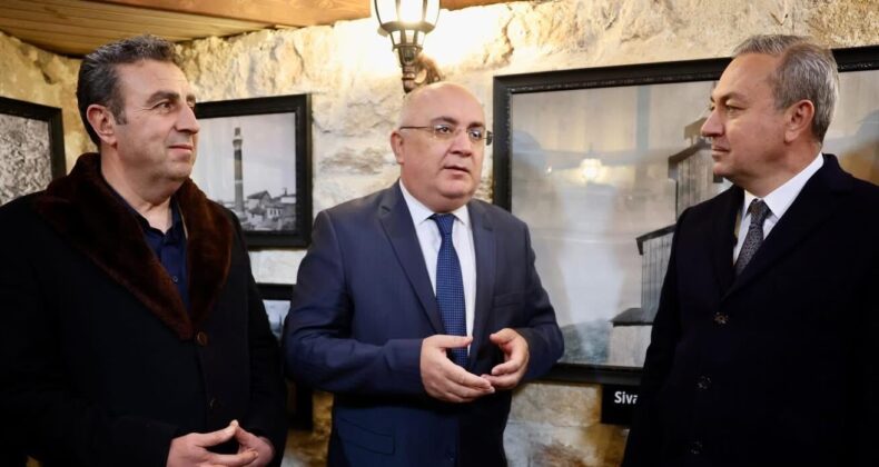 Demirgil Tarihi Saat Kulesi açılışına katıldı