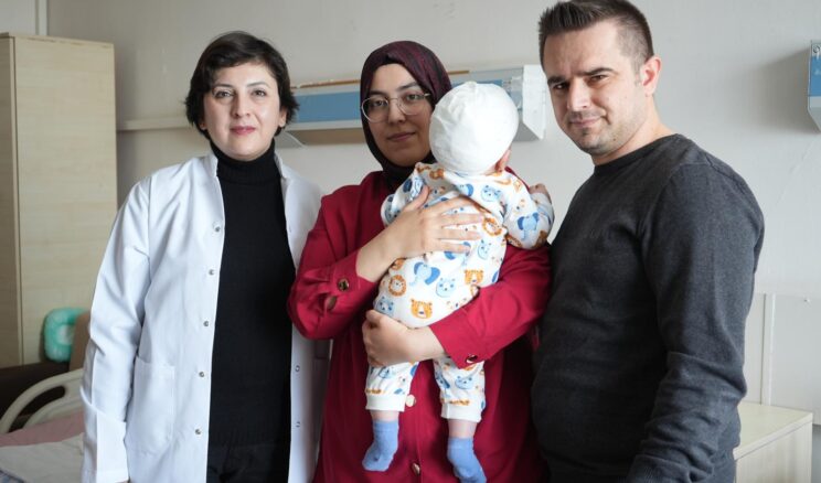 SCÜ’de İlk Kez Endoskopik Kraniosinostoz Ameliyatı Gerçekleştirildi