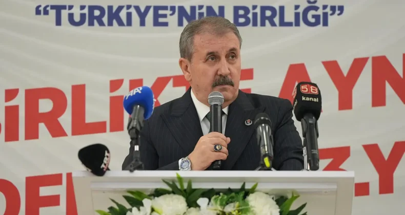 Destici, Sivas’ta iftar programında konuştu