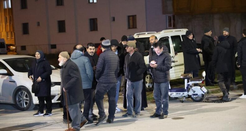 Mekke uçağını bekleyen umreciler şoka uğradı, soluğu karakolda aldılar