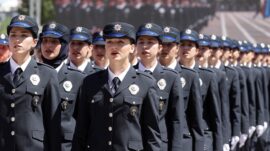 Sivas’ta eğitimini tamamlayan 248 kadın polis adayı mezun oldu