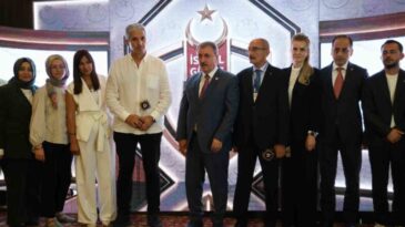 Sivas’ta “4. İsmail Güneş Basın Ödülleri” sahiplerini buldu