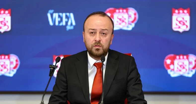 Burak Özçoban adaylığını açıkladı