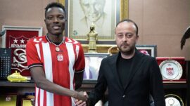 Sivasspor’dan Orta Sahaya Güç Takviyesi!