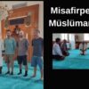 Kelime-i şehadet getirerek Müslüman oldular.