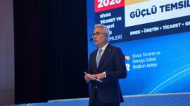 Zeki Özdemir yeni dönem projelerini ve adaylarını tanıttı