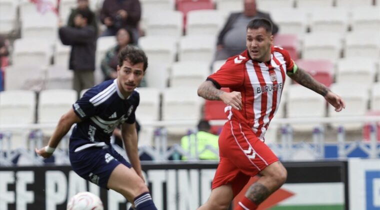 Sivasspor evinde Sarıyer ile berabere kaldı